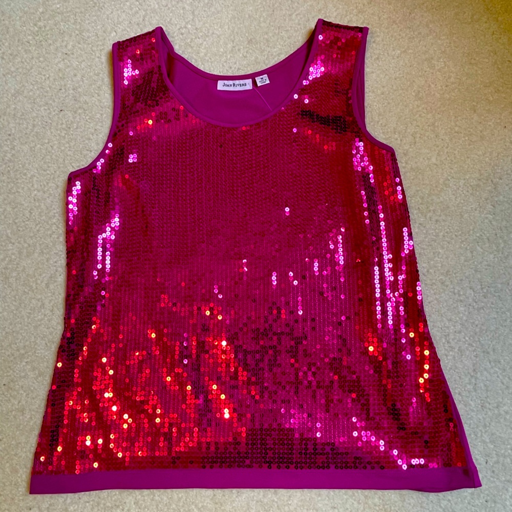 Sparkly sequin top, holiday ready!